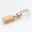 USB 2.0- флешка на 16 Гб кристалл дерево