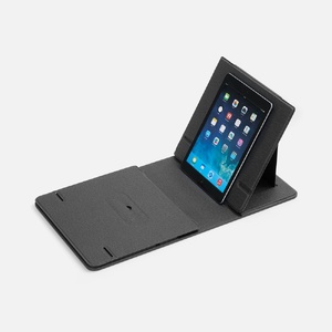 Складной стол для ноутбука с беспроводной зарядкой Kickstand Table, серый G-17486.10 фото 10