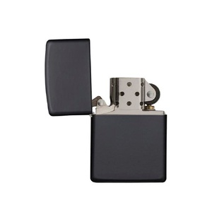 Зажигалка ZIPPO Classic с покрытием Black Matte, латунь/сталь, чёрная, матовая, 38x13x57 мм черный OA-422133 фото 4
