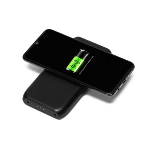Портативное беспроводное зарядное устройство с док-станцией "Uniq", 10000 mah, черный OA-590977 фото 8