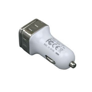 Автомобильная зарядка CC-03, 2 USB порта, квадратное основание для логотипа, серебро серебристый OA-6024.00 фото 4