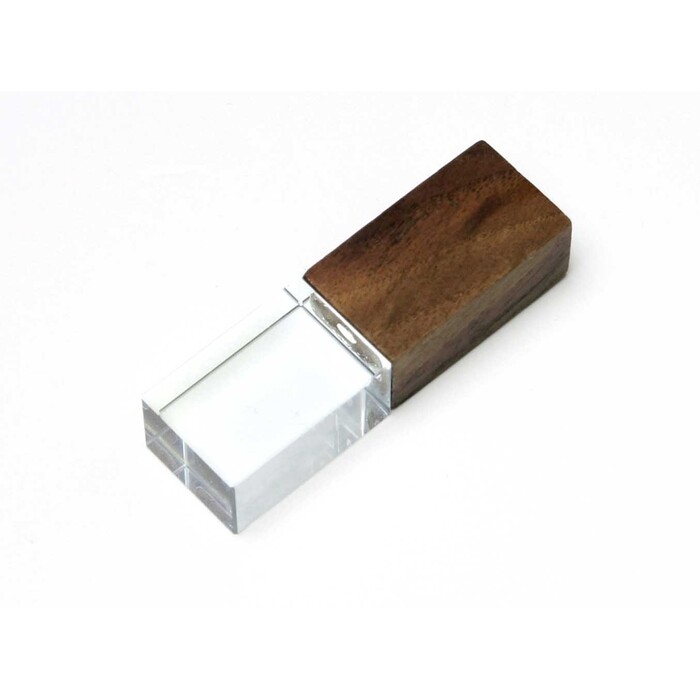 USB-флешка на 64 ГБ прямоугольной формы, под гравировку 3D логотипа, материал стекло, с деревянным колпачком красного цвета, синий коричневый/прозрачный с синей подсветкой OA-6576.64.02 фото 1